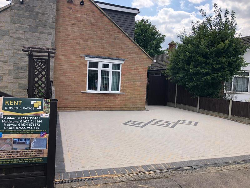 block paved driveway charcoal edges sittingbourne 02