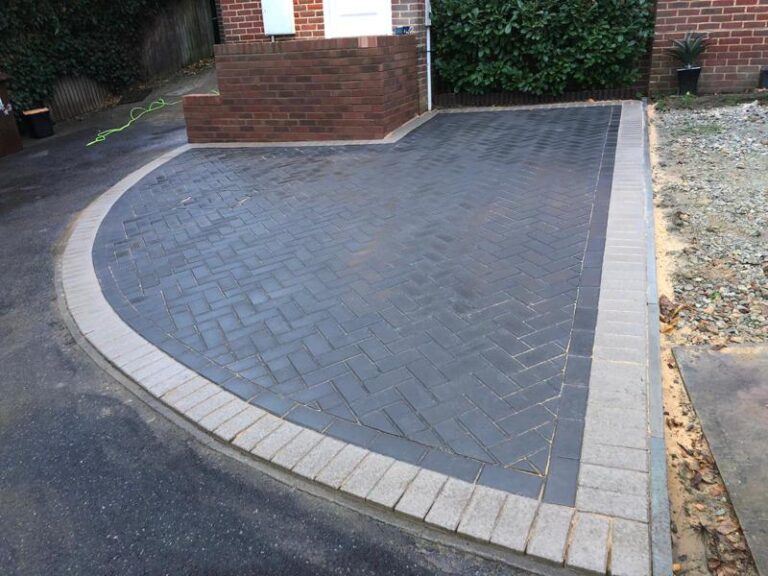 charcoal driveway with natural grey edging in tonbridge kent 3