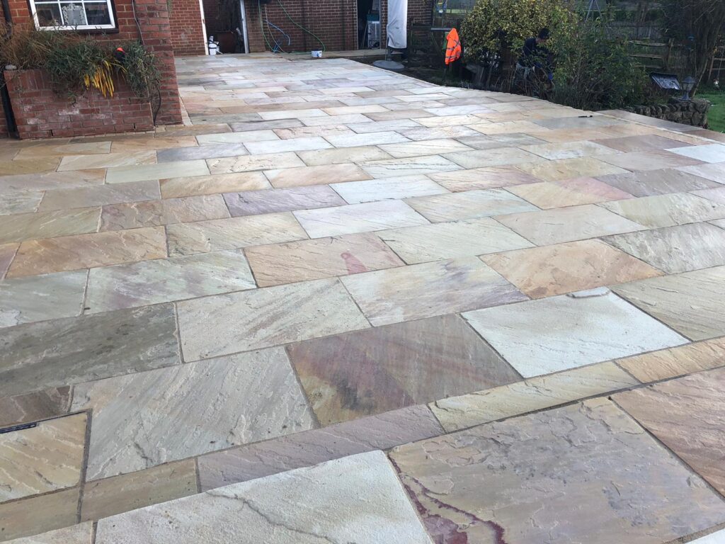 indian sandstone patio lrg